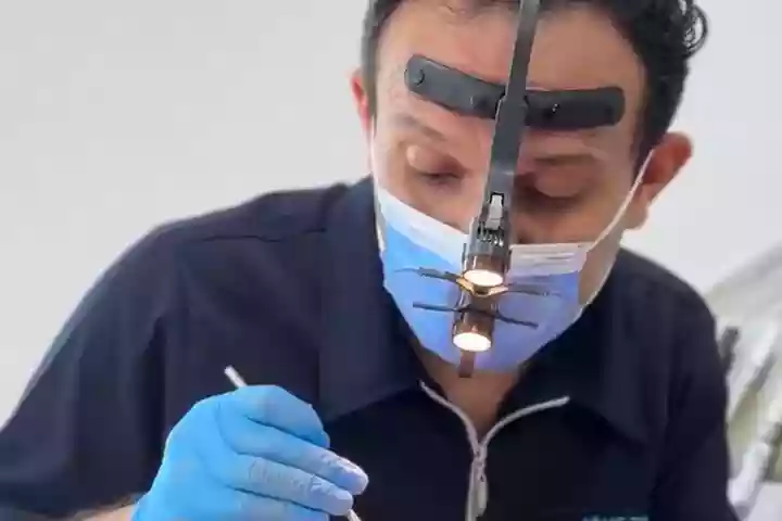 Treatment – our dentist treating a patient at MandarinDent Bodrum